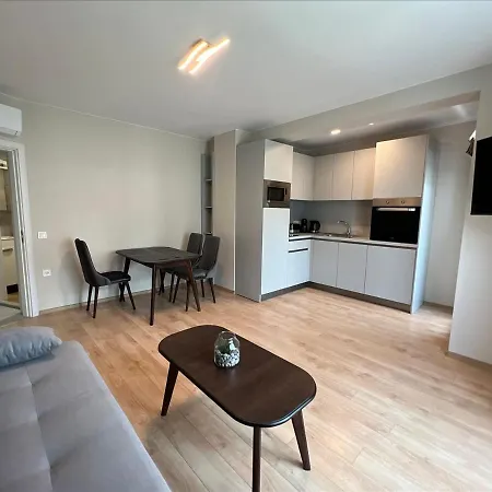 Apartment Sea Stories